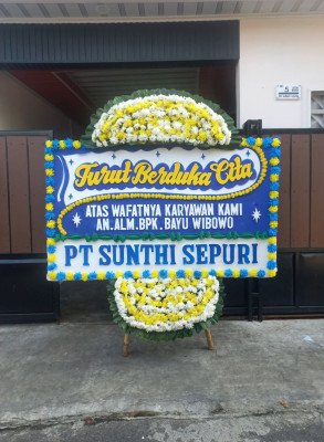 Papan Bunga Duka di Lamangga